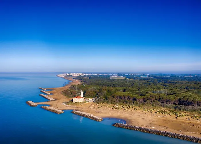 Flat With Terrace Close To Apartman *