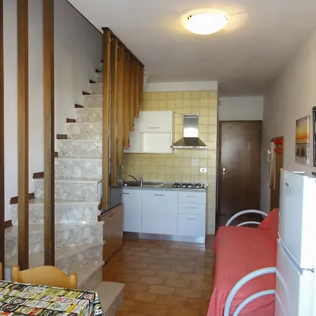 Lägenhet Flat With Terrace Close To Bibione